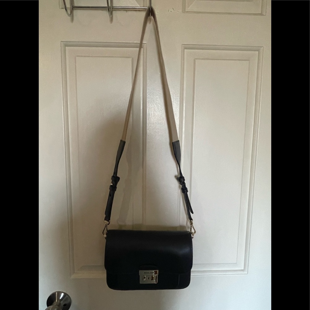 Michael Kors Purse - Picture 2 of 9